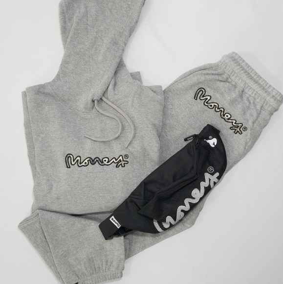 Meet your Posher, Ross - Picture 3 of 10